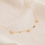 Golden Astoria – Collier personnalisé en plaqué or avec initiales et pierres précieuses personnalisées